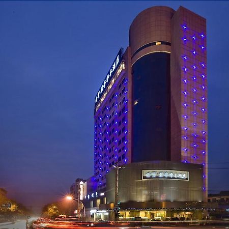 Narada Boutique Hotel Yiwu Huafeng Buitenkant foto